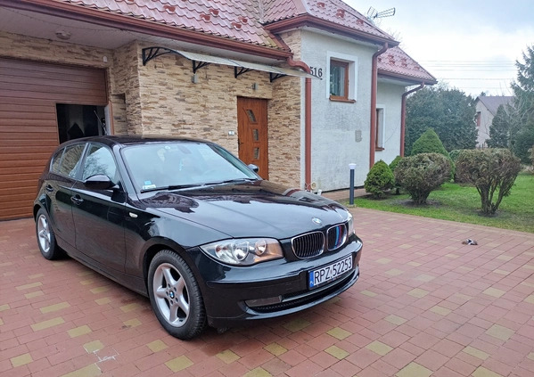 BMW Seria 1 cena 19900 przebieg: 151988, rok produkcji 2009 z Czeladź małe 46